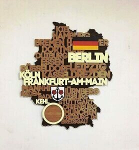 карта Германии из дерева